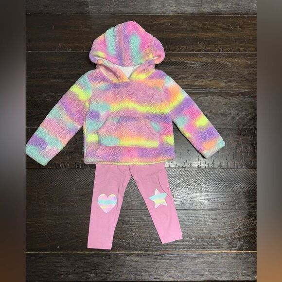 18-24m matching children’s place set tie dye with fuzzy sweatshirt - Picture 1 of 5